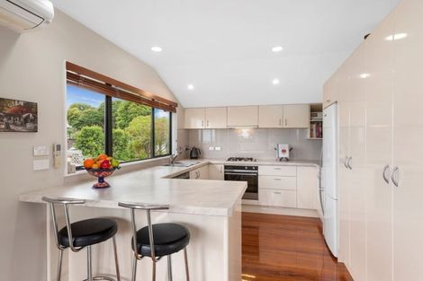 Photo of property in 22 Deep Creek Road, Torbay, Auckland, 0630