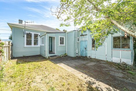 Photo of property in 8 Field Street, Aramoho, Whanganui, 4500