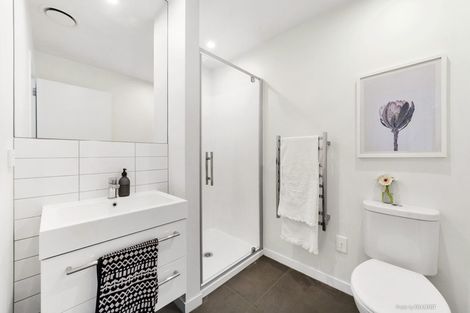 Photo of property in 7/2 Stone Street, Miramar, Wellington, 6022