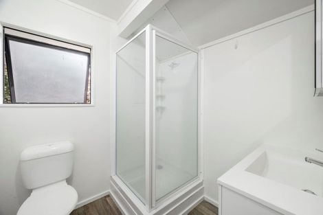 Photo of property in 2/18 Carnot Street, Glenholme, Rotorua, 3010