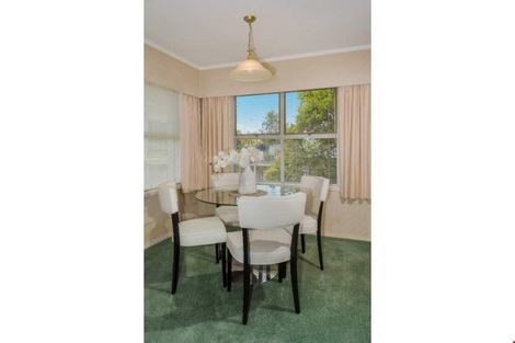 Photo of property in 1/48 Taharoto Road, Takapuna, Auckland, 0622