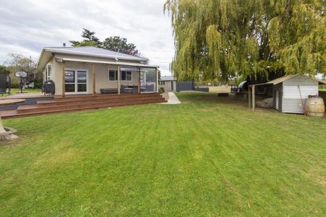 Photo of property in 16 Round Hill Road, Reidston, Oamaru, 9492