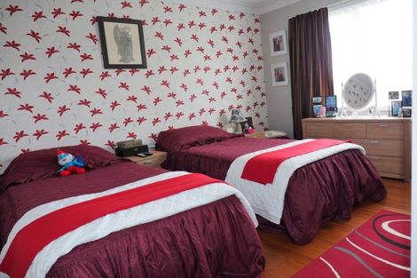 Photo of property in 10 Norbiton Road, Foxton, 4814