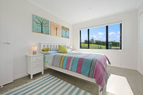 Photo of property in 29 Daniel Parade, Mangawhai, 0975