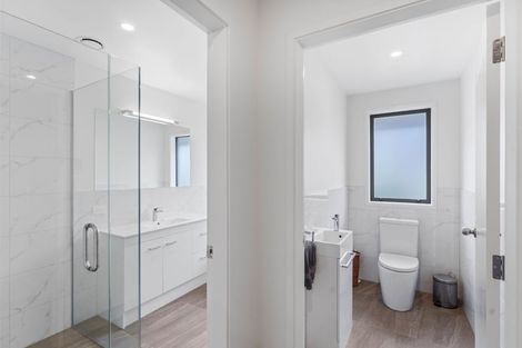 Photo of property in 12 Morepork Drive, Waikanae, 5036