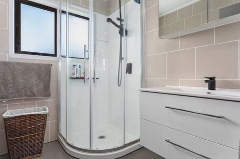 Photo of property in 8 Tawhara Place, Edgecumbe, 3120