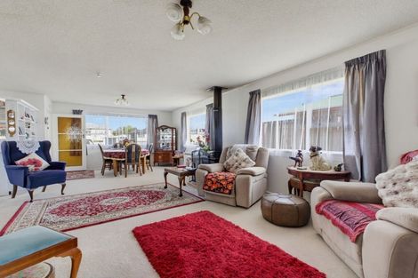 Photo of property in 84 Broadway, Stratford, 4332