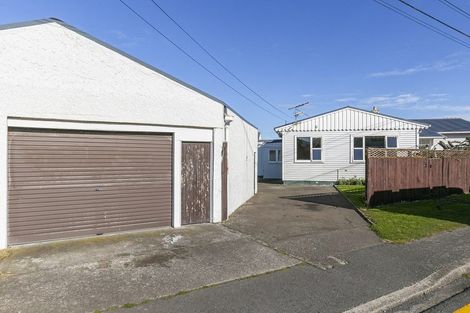 Photo of property in 94 Kauri Street, Miramar, Wellington, 6022
