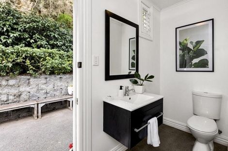 Photo of property in 8 Battery Road, Ahuriri, Napier, 4110