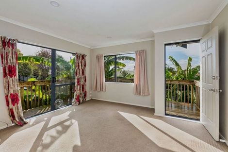 Photo of property in 56 Parrs Cross Road, Henderson, Auckland, 0612