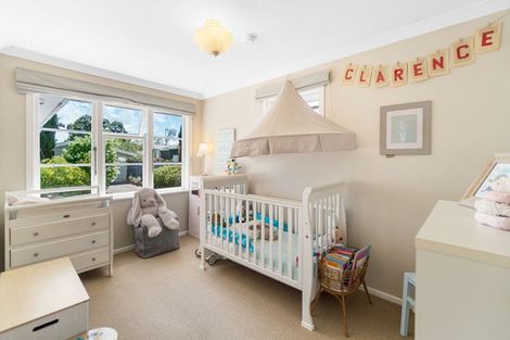 Photo of property in 17 Sackville Street, Martinborough, 5711