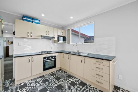 Photo of property in 5/48 Taitimu Drive, Weymouth, Auckland, 2103