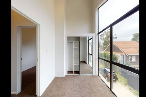 Photo of property in 1 Pasla Close, Papakura, 2110