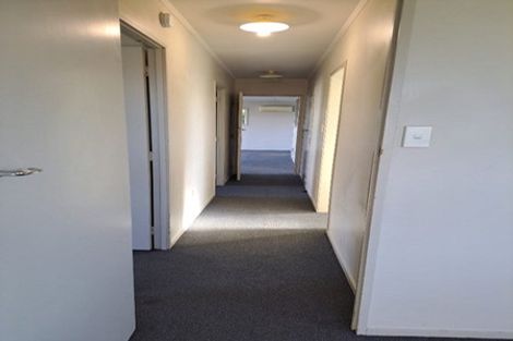 Photo of property in 11 Mcshane Street, Pukekohe, 2120