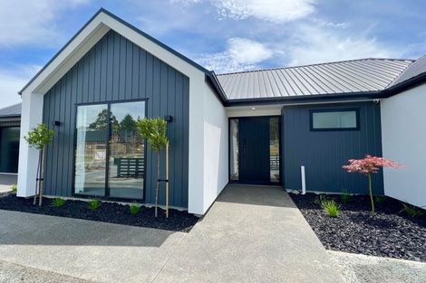 Photo of property in 20 Dray Place, Halswell, Christchurch, 8025