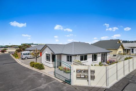 Photo of property in 69h Richardson Street, Saint Kilda, Dunedin, 9012