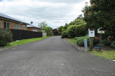 Photo of property in 8 Landon Place, Pukekohe, 2120