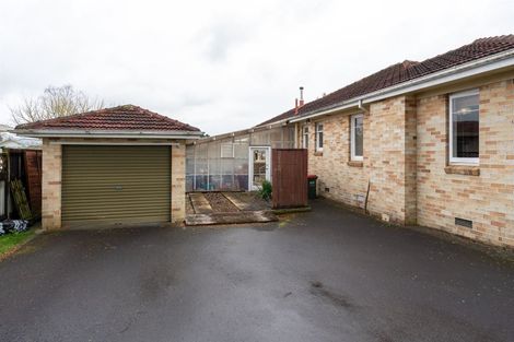 Photo of property in 60 Pine Avenue, Melville, Hamilton, 3206