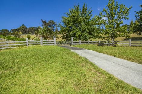 Photo of property in 32 Haigh Access Road, Redvale, Albany, 0794