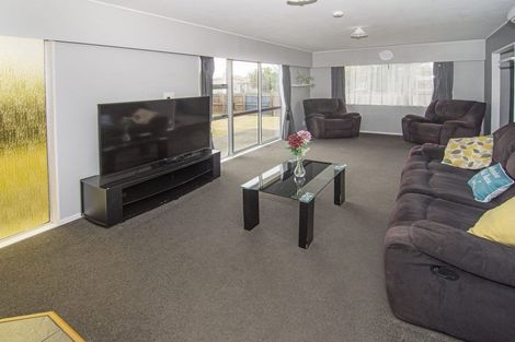 Photo of property in 11 Stout Street, Masterton, 5810