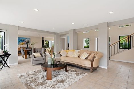 Photo of property in 7 Chatham Avenue, Paremoremo, Auckland, 0632