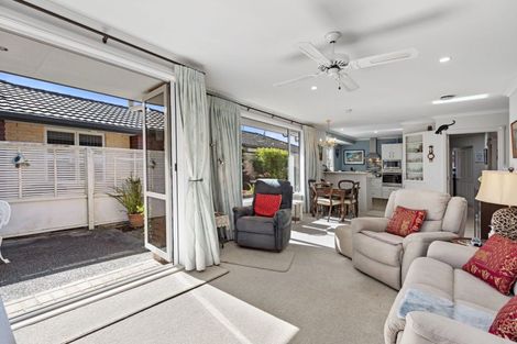 Photo of property in 11/17 Simmonds Grove, Greerton, Tauranga, 3112