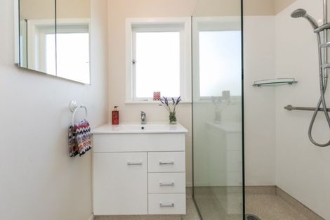 Photo of property in 106 Nottingley Road, Frimley, Hastings, 4120