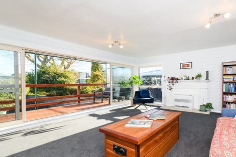 Photo of property in 39 Lincoln Terrace, Hokowhitu, Palmerston North, 4410