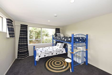 Photo of property in 8b Wyatt Place, Russley, Christchurch, 8042