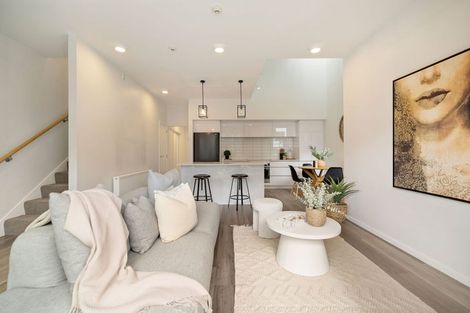 Photo of property in 2/22 Bullendale Drive, Arthurs Point, Queenstown, 9371