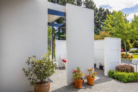 Photo of property in 5 Seager Lane, Hillmorton, Christchurch, 8024