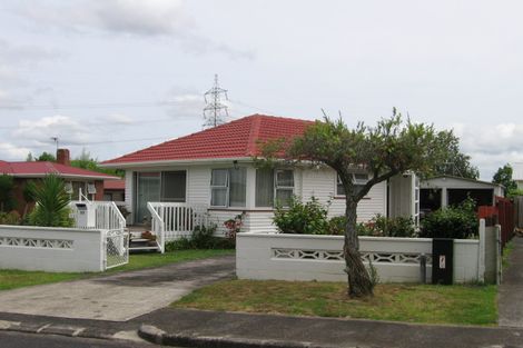 Photo of property in 11 Kenley Place, Avondale, Auckland, 1026