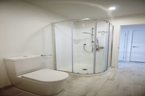 Photo of property in 1 Poutawa Lane, Clarks Beach, 2122