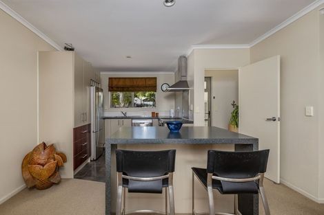 Photo of property in 15 Tikitiki Lane, Russell, 0272