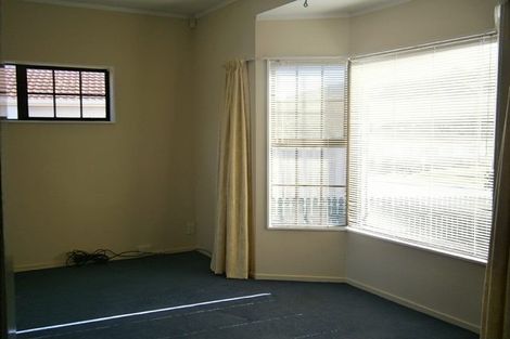 Photo of property in 66 Frobisher Street, Island Bay, Wellington, 6023