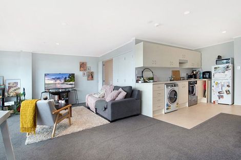 Photo of property in Westward Park Estate, 14e/30 Westward Ho, Glen Eden, Auckland, 0602