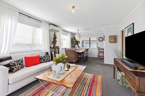 Photo of property in 1 Karaka Road, Otumoetai, Tauranga, 3110