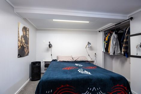 Photo of property in 6 Sardinha Place, Marfell, New Plymouth, 4310