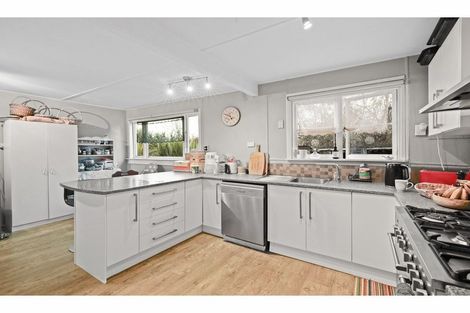 Photo of property in 2 Commercial Road, Oxford, 7430