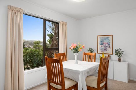 Photo of property in 9 Atwood Grove, Churton Park, Wellington, 6037