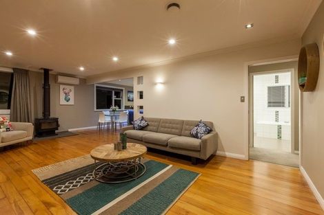 Photo of property in 20 Waikare Road, Raumati Beach, Paraparaumu, 5032