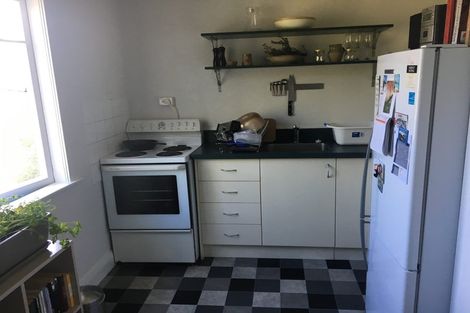 Photo of property in 8 Blythe Street, Berhampore, Wellington, 6023