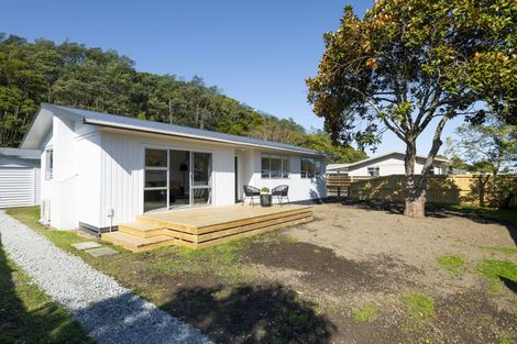 Photo of property in 18 Paraone Road, Tamarau, Gisborne, 4010