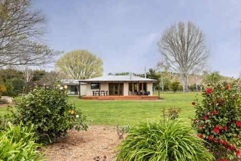 Photo of property in 361 Swamp Road, Fernhill, Napier, 4183