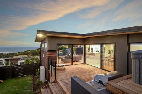 Photo of property in 3 The Terrace, Mount Pleasant, Christchurch, 8081