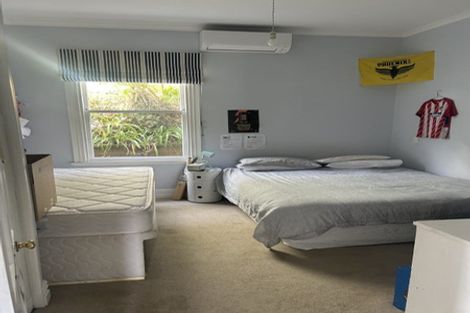 Photo of property in 10 Garfield Street, Brooklyn, Wellington, 6021