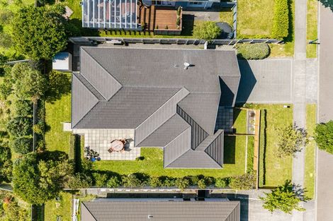 Photo of property in 19 Tongariro Drive, Aotea, Porirua, 5024