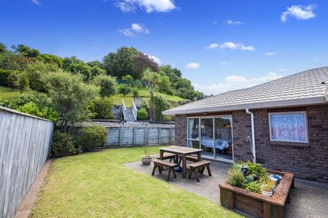 Photo of property in 10 Leanne Way, Waikanae Beach, Waikanae, 5036