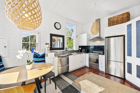 Photo of property in 303 Tinakori Road, Thorndon, Wellington, 6011