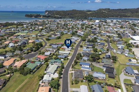 Photo of property in 25 Whitby Avenue, Whitianga, 3510